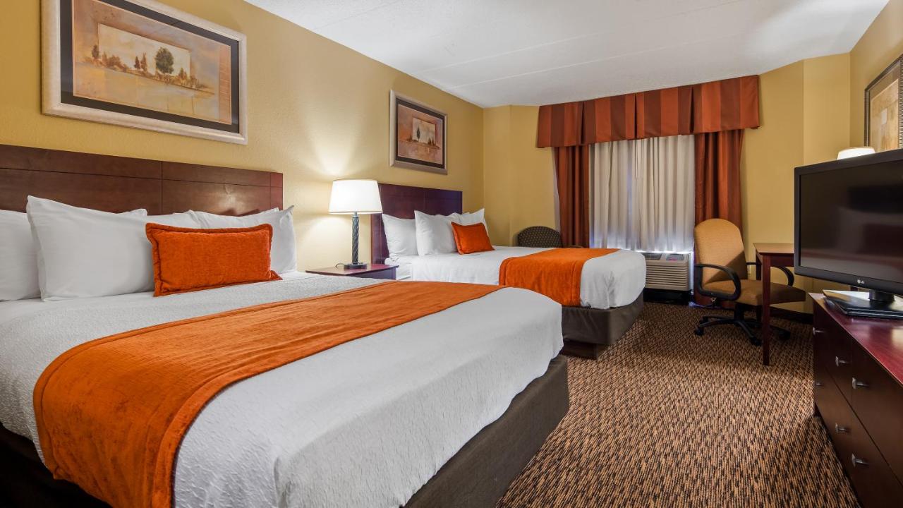 | Best Western Plus Dakota Ridge