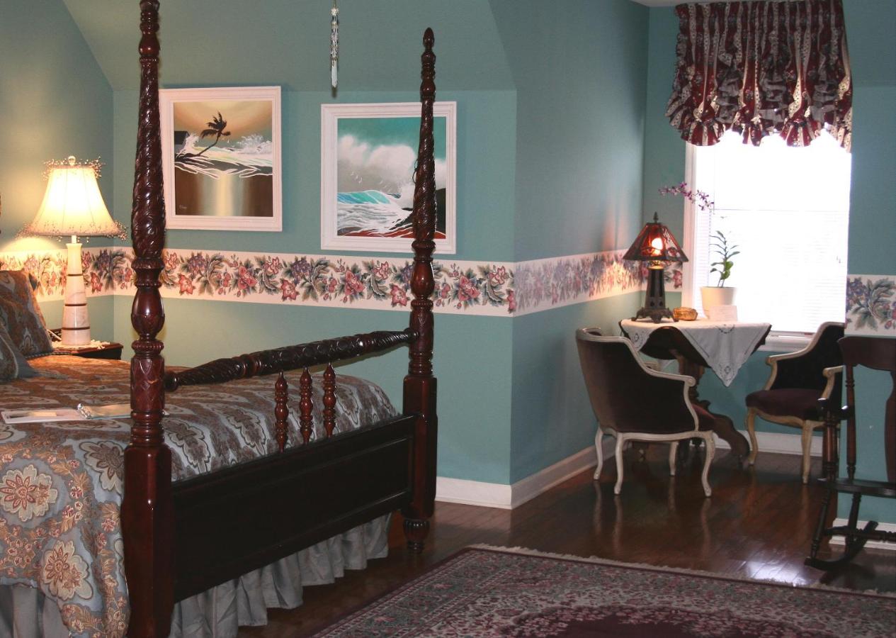  | Heron Cay Lakeview Bed & Breakfast