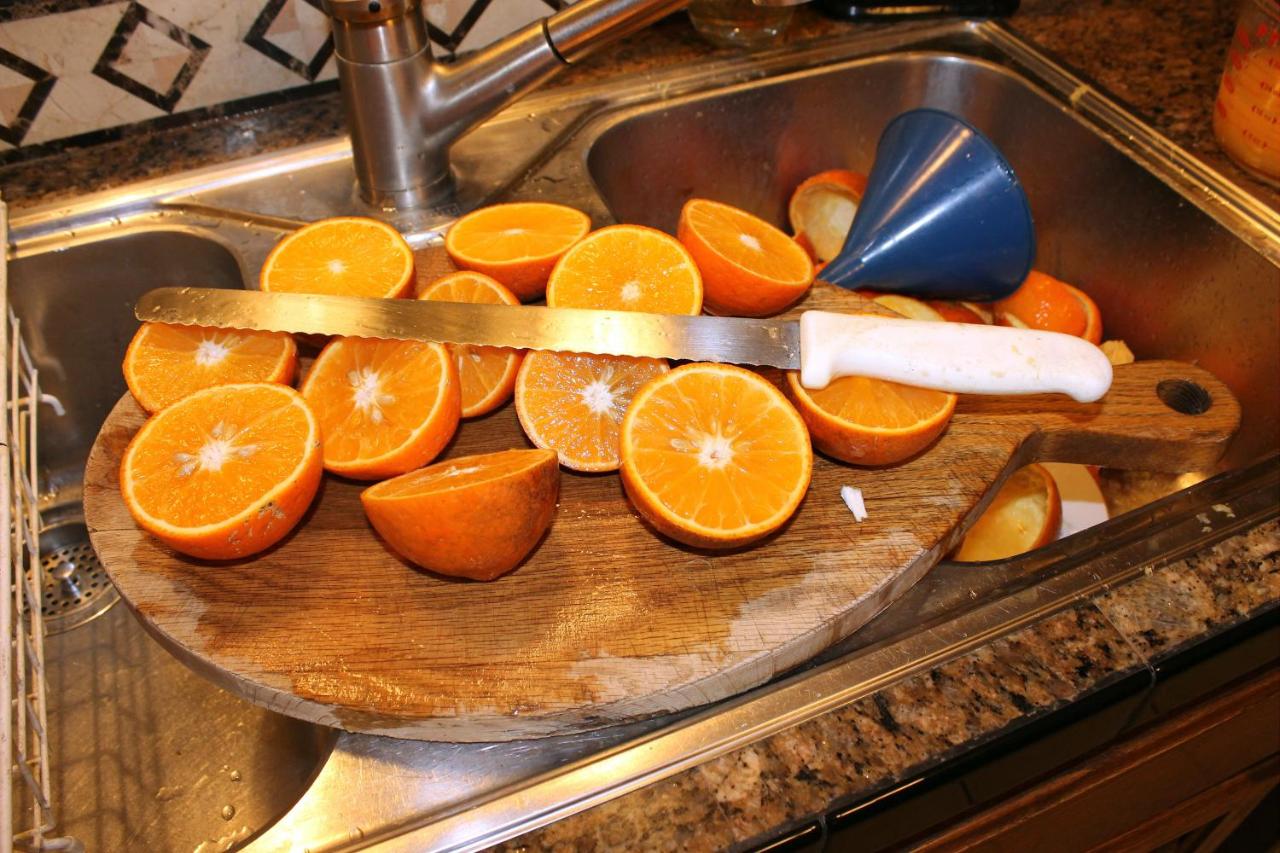 | Heron Cay Lakeview Bed & Breakfast