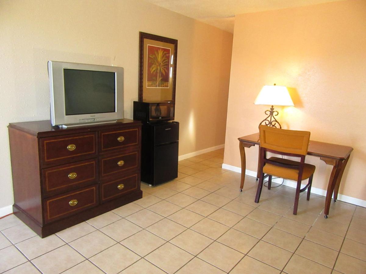 | San Angelo Lodge