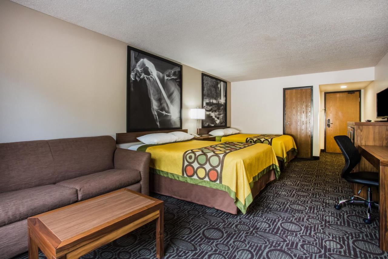 Studio Suite with Two Queen Beds - Non-Smoking at Super 8 by Wyndham Flagstaff