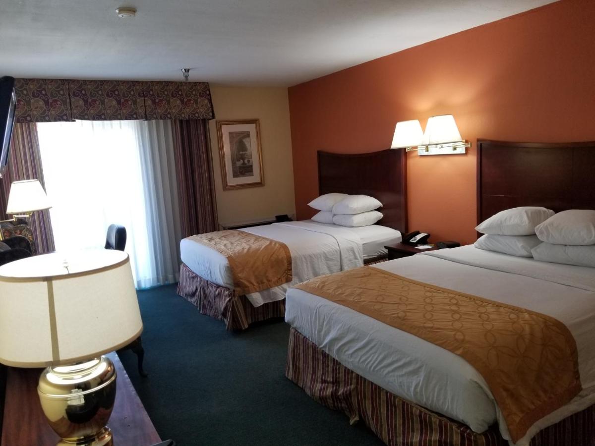 Studio Suite with Two Queen Beds - Non-Smoking at Days Inn & Suites by Wyndham Red Rock-Gallup
