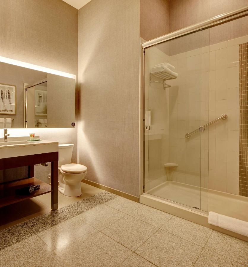 | Hyatt Place St. Paul