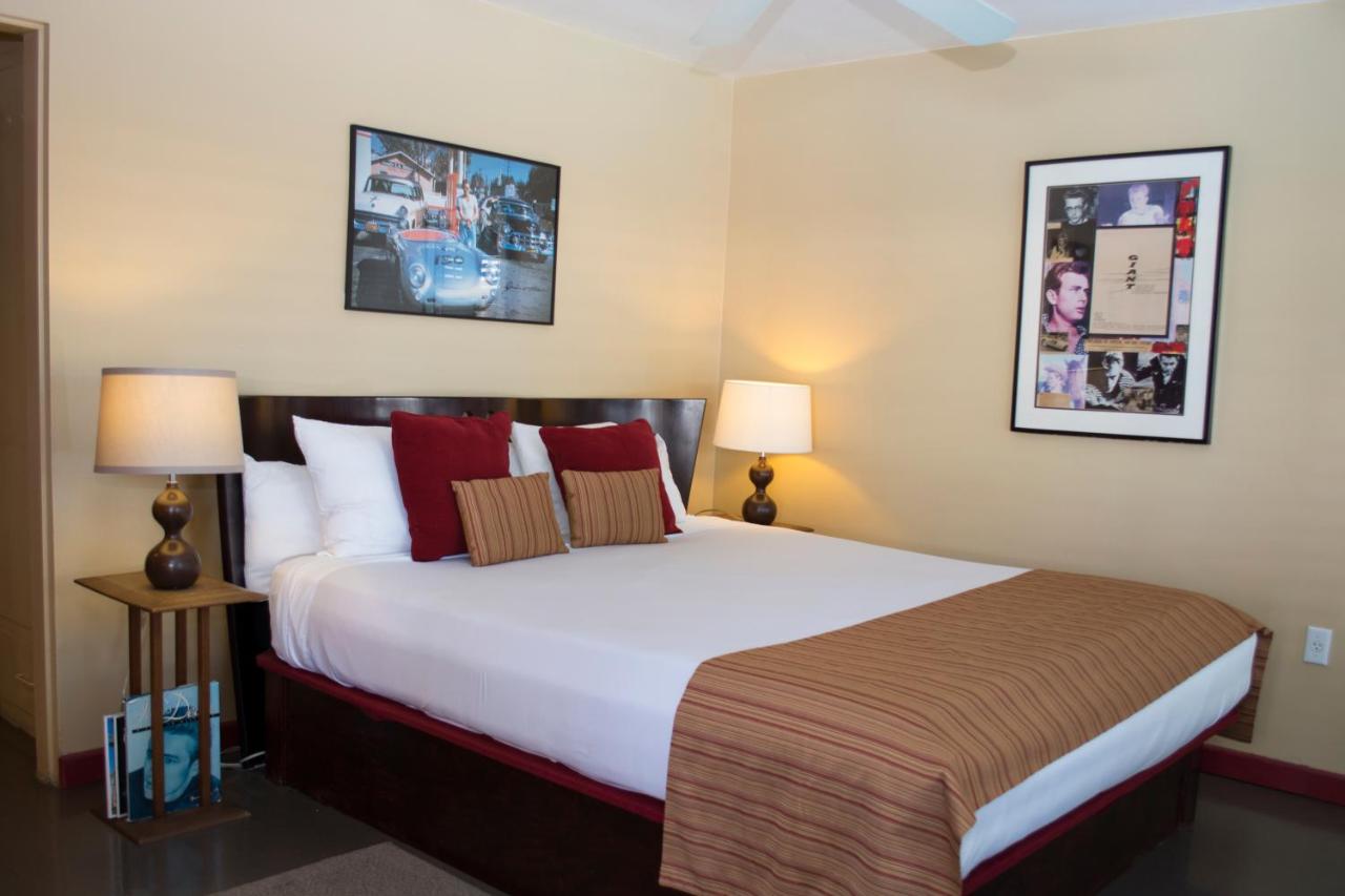  | Palm Springs Rendezvous