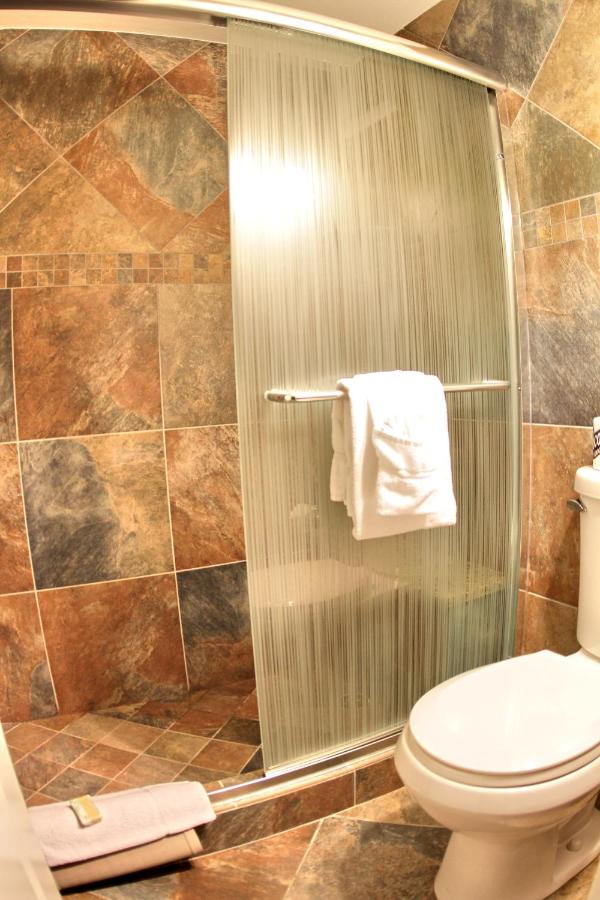 Standard Double Room at Gulfcoast Inn Naples