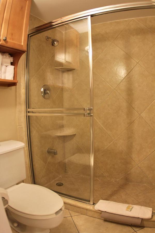 Standard Double Room at Gulfcoast Inn Naples