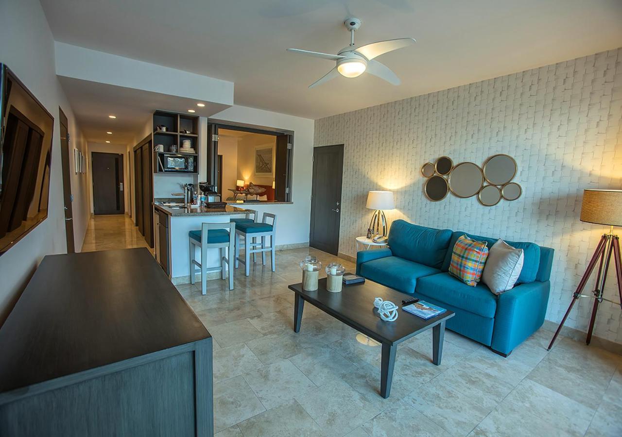 One-Bedroom Deluxe at Corazón Cabo Resort & Spa