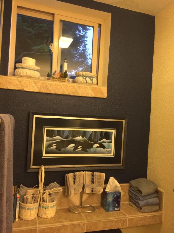  | Black Bear Inn
