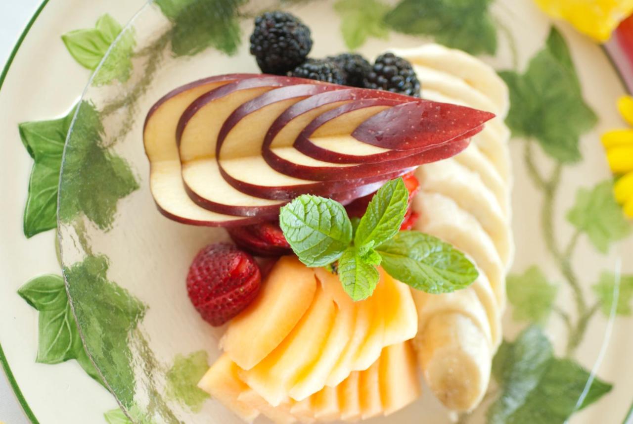 | Warm Springs Inn & Winery