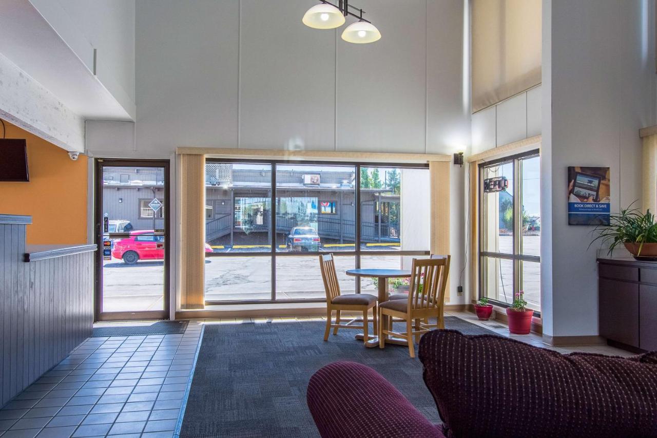 | Motel 6-Madras, OR