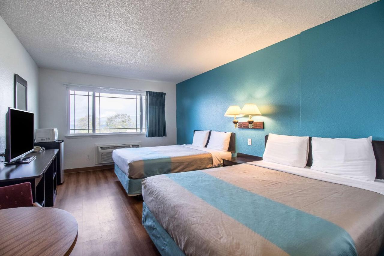 | Motel 6-Astoria, OR