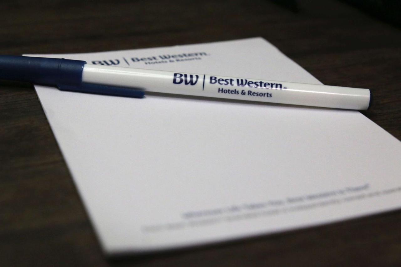 | Best Western PLUS Galleria Inn & Suites