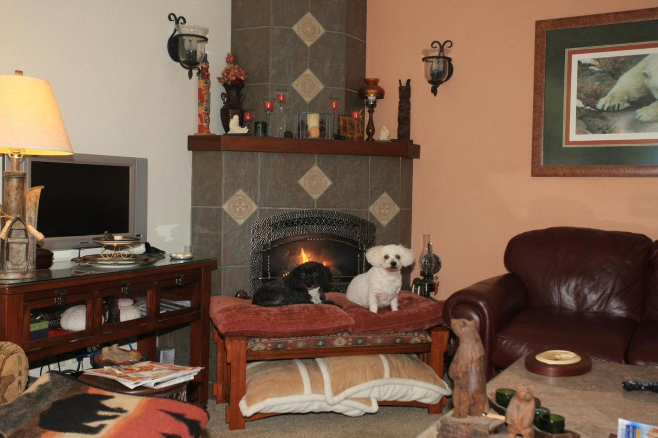  | Black Bear Inn