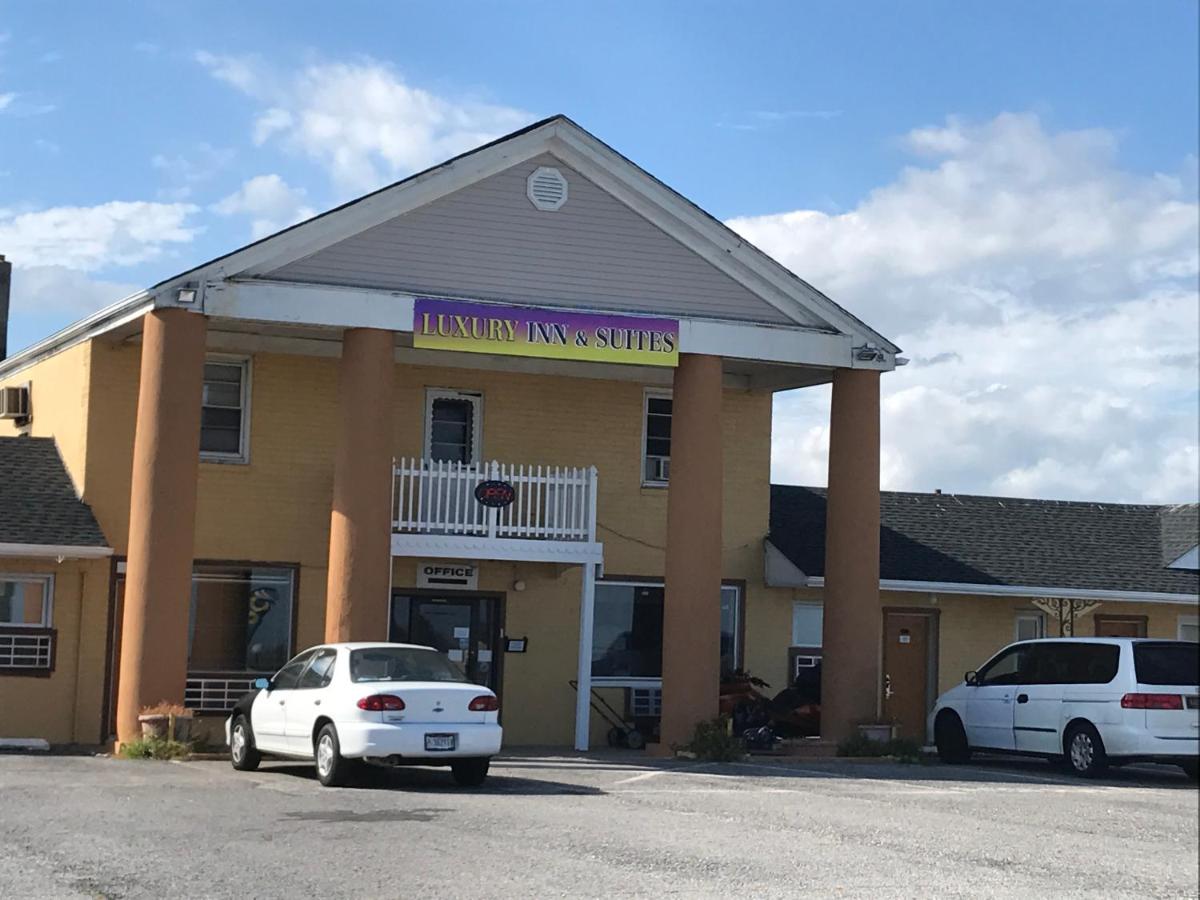| Luxury Inn