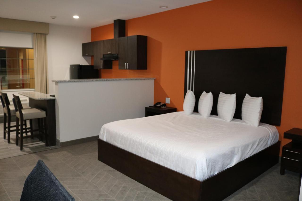  | Scottish Inn & Suites - IAH Airport