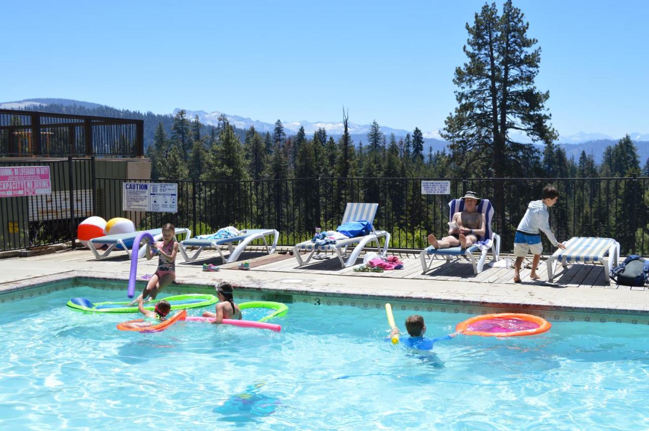 | Montecito Sequoia Lodge