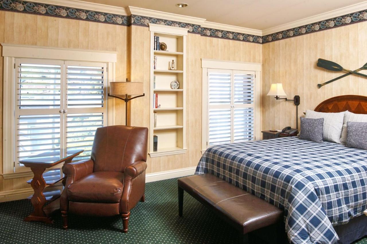 Superior Queen Room at Hotel Mac