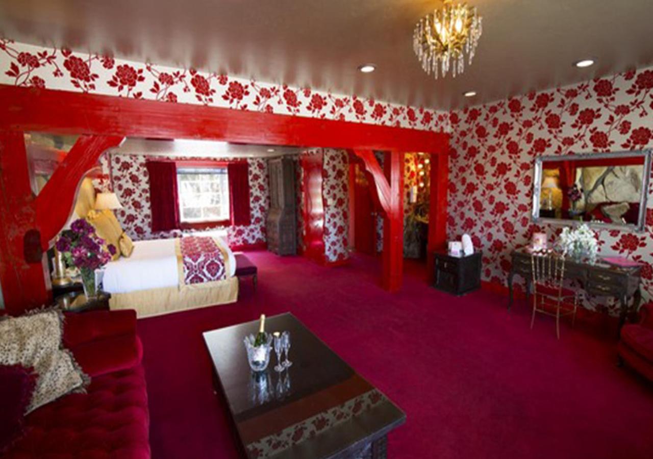 Hearts & Flowers at Madonna Inn