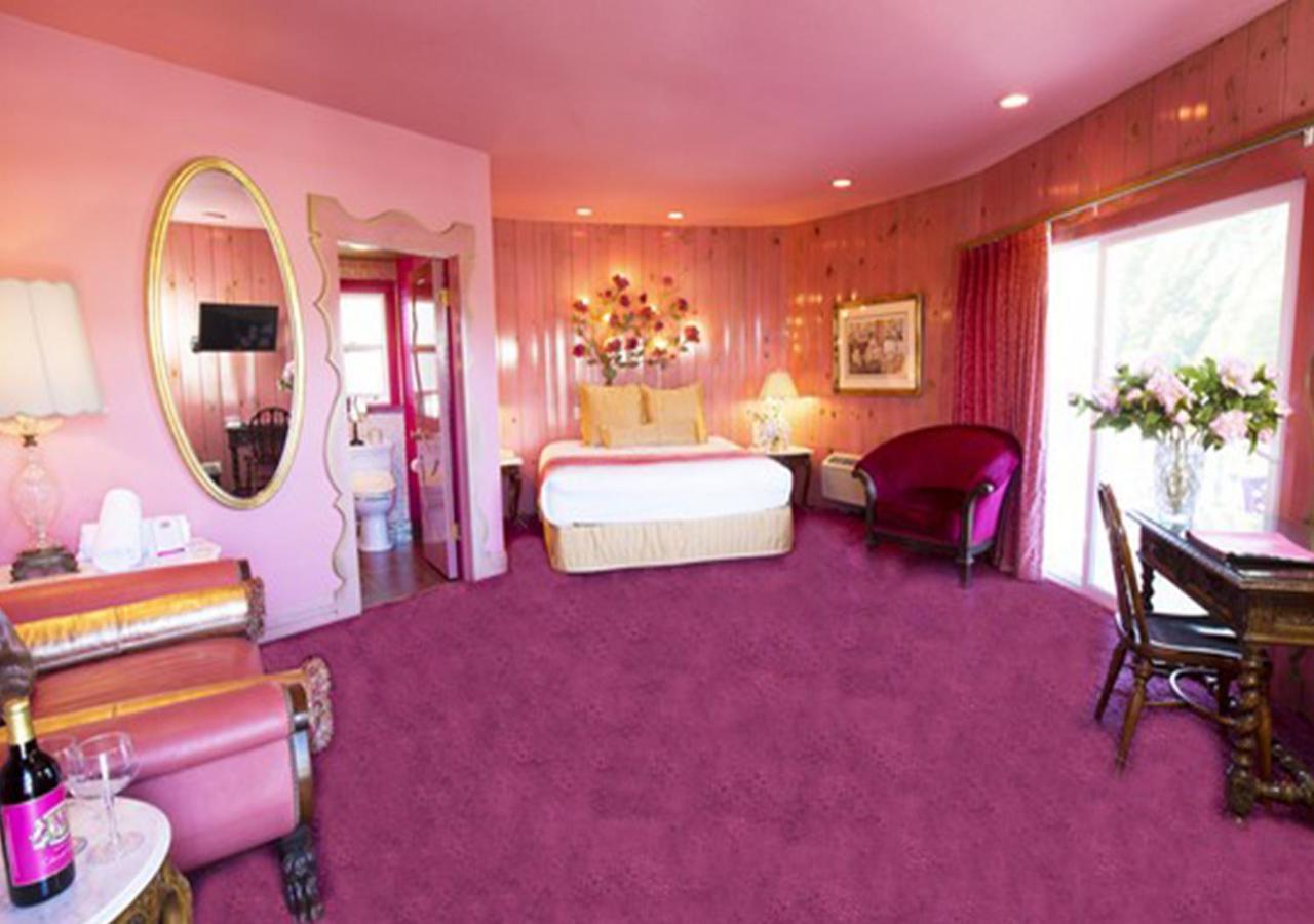 Tall & Short at Madonna Inn