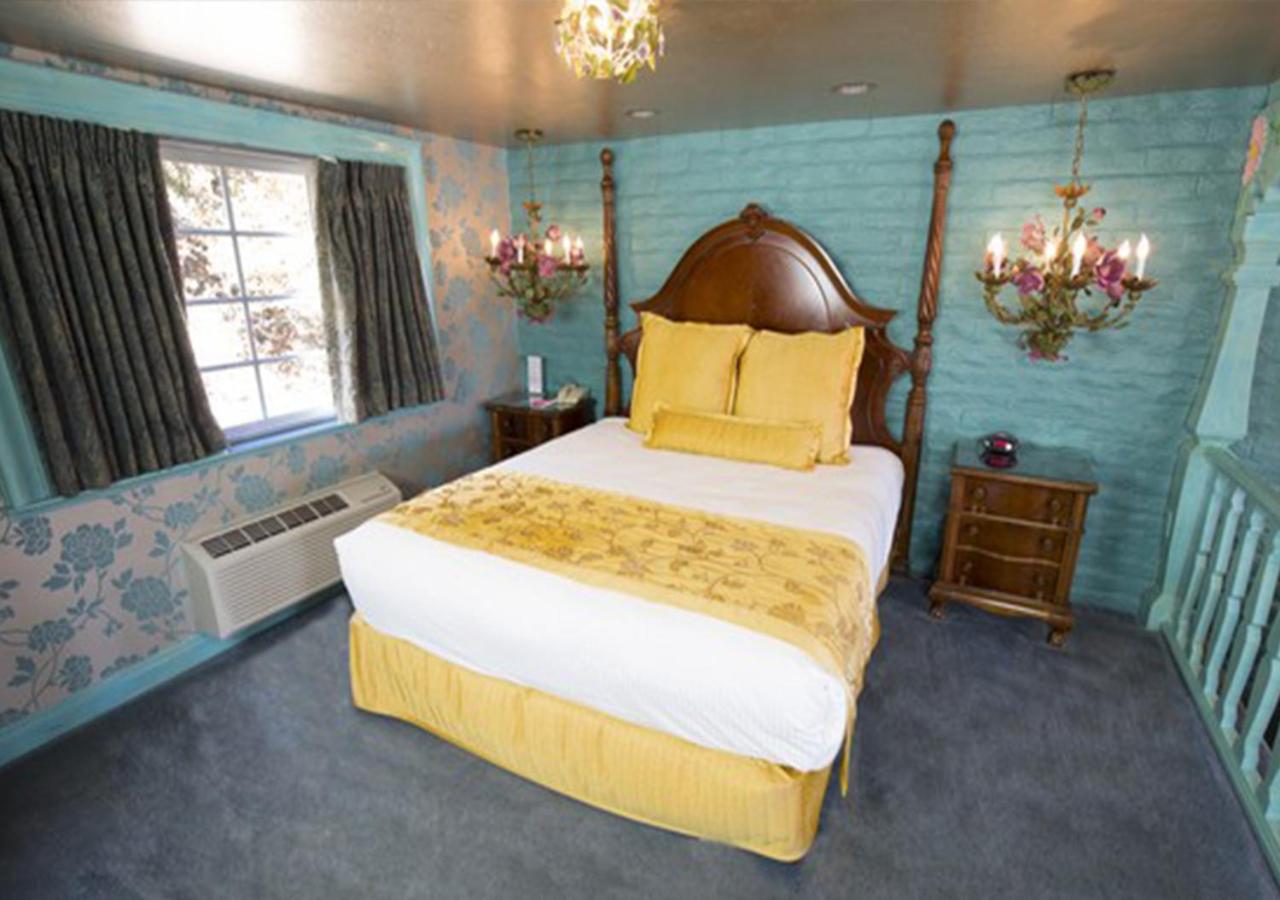 Romance at Madonna Inn