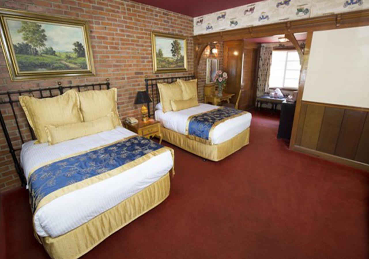 Antique Cars at Madonna Inn