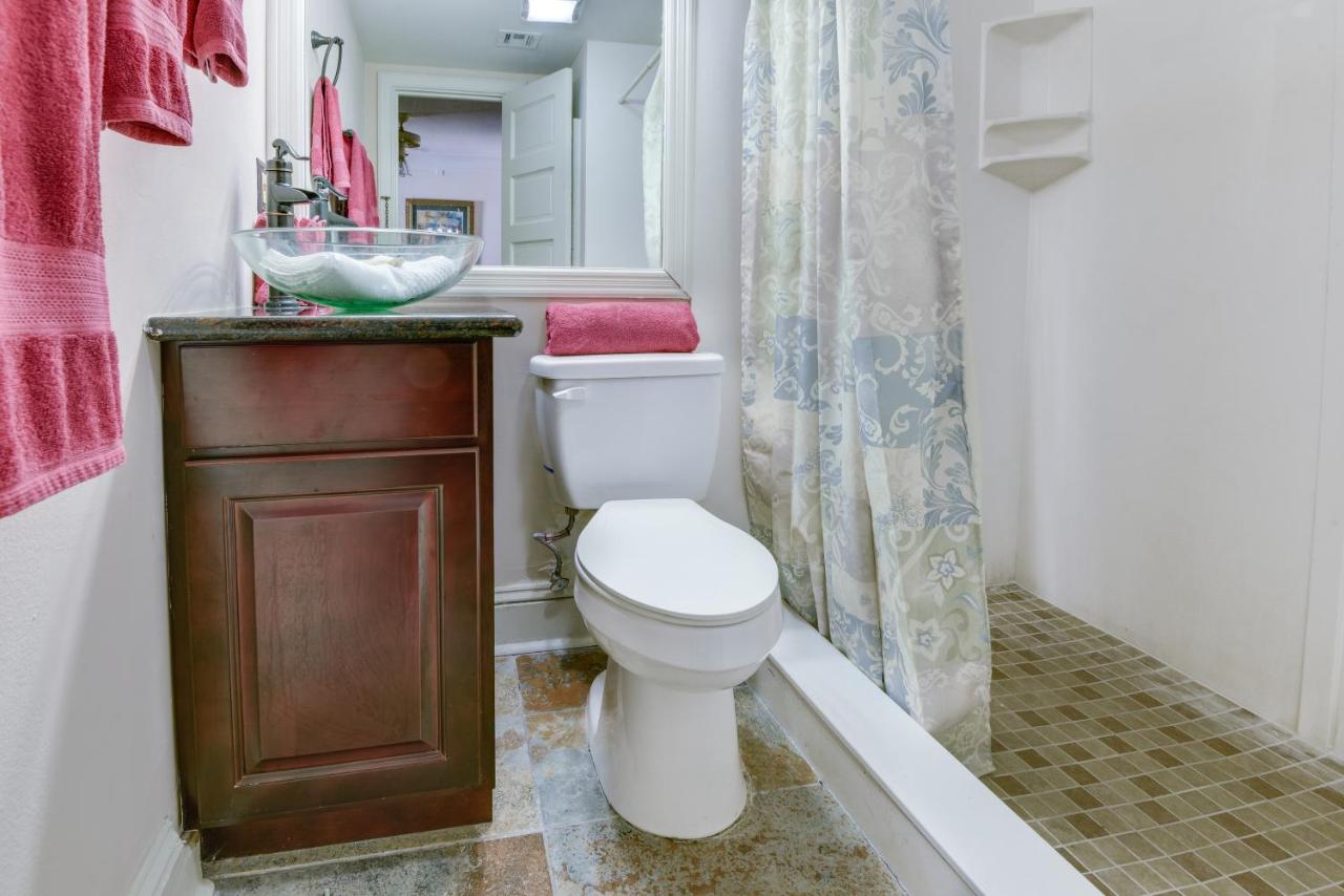 Two-Bedroom Apartment at Chateau Orleans