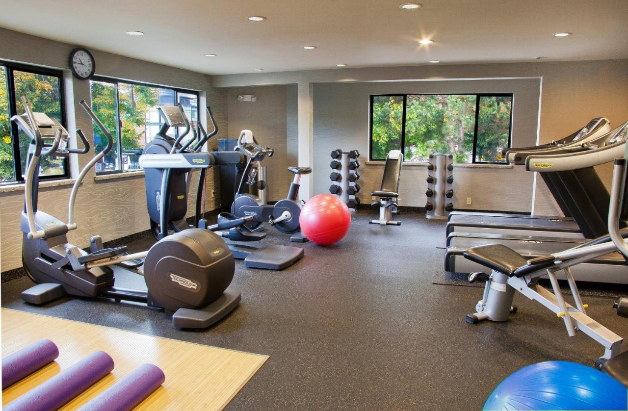 | Silver Cloud Hotel - Seattle University of Washington District