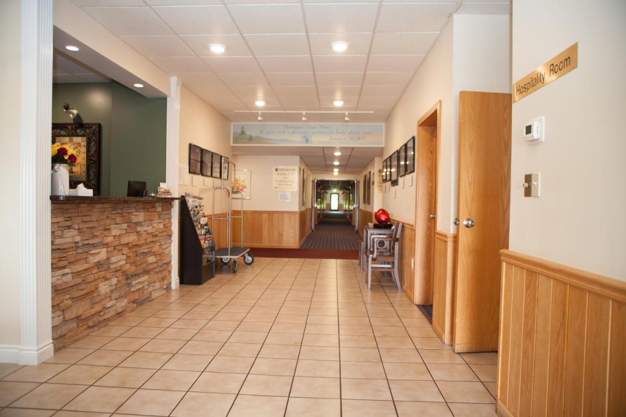 | Harrington Inn