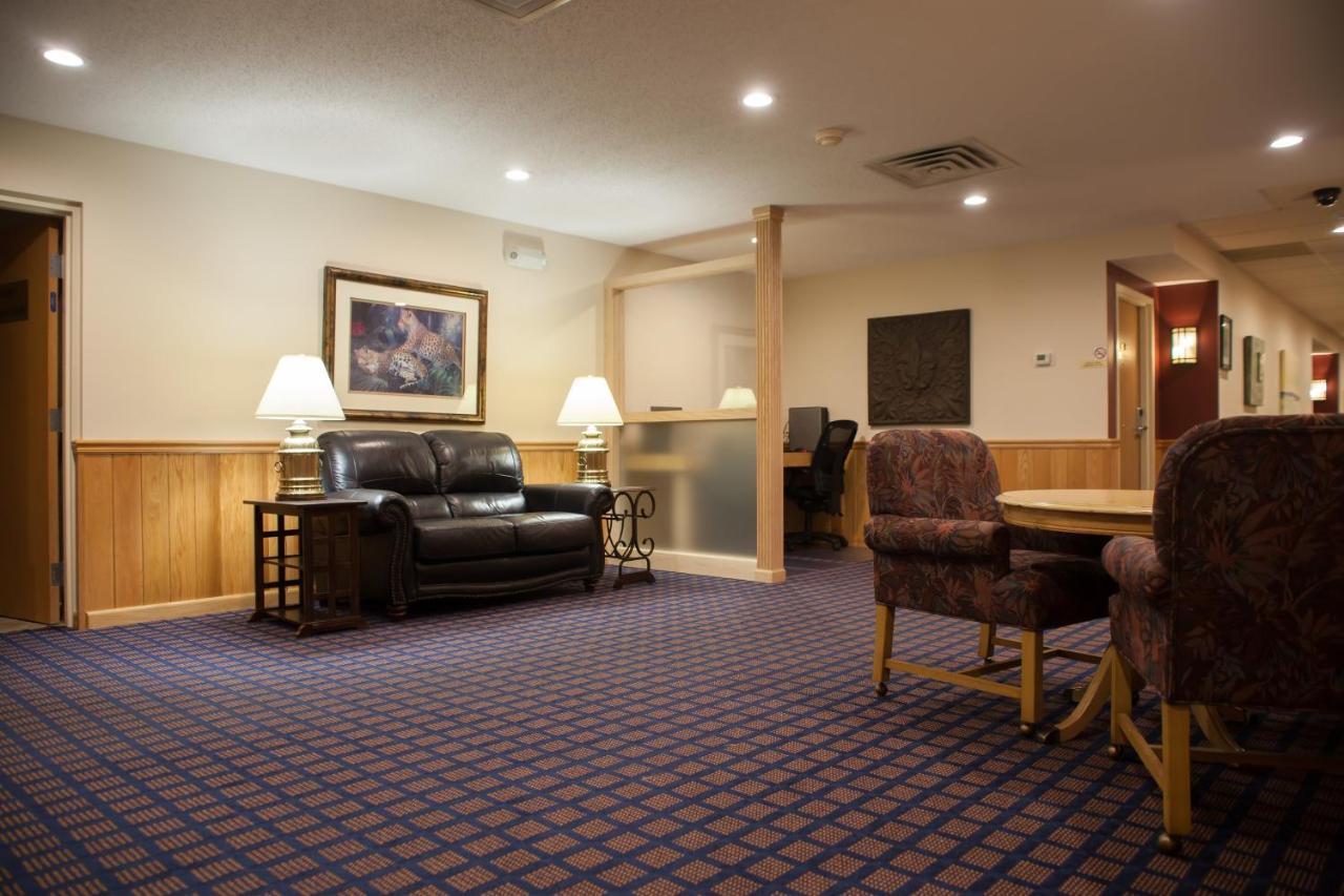 | Harrington Inn