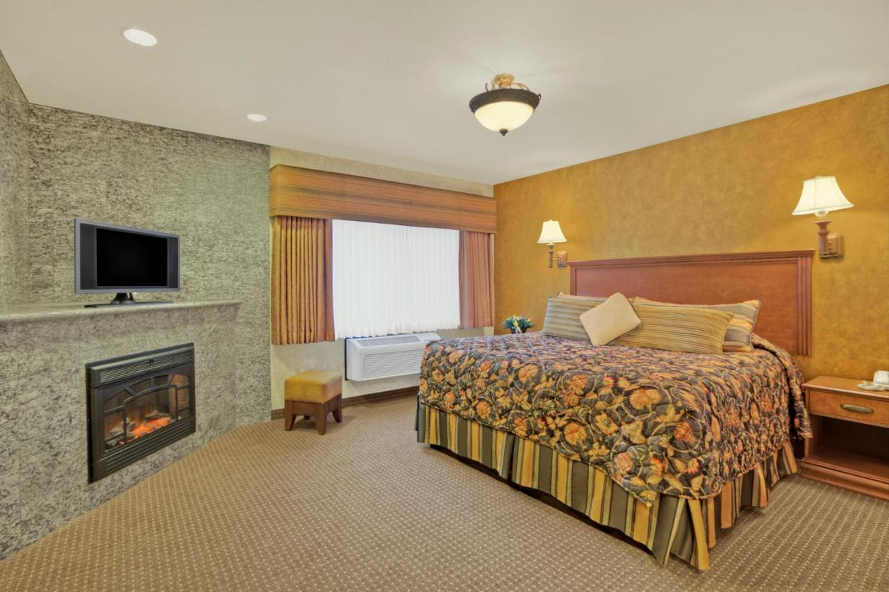  | Rushmore Express & Suites
