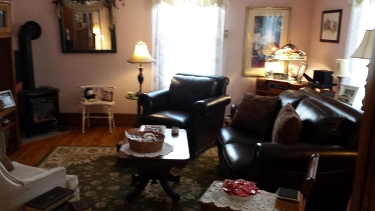 | Rose & Thistle Bed & Breakfast