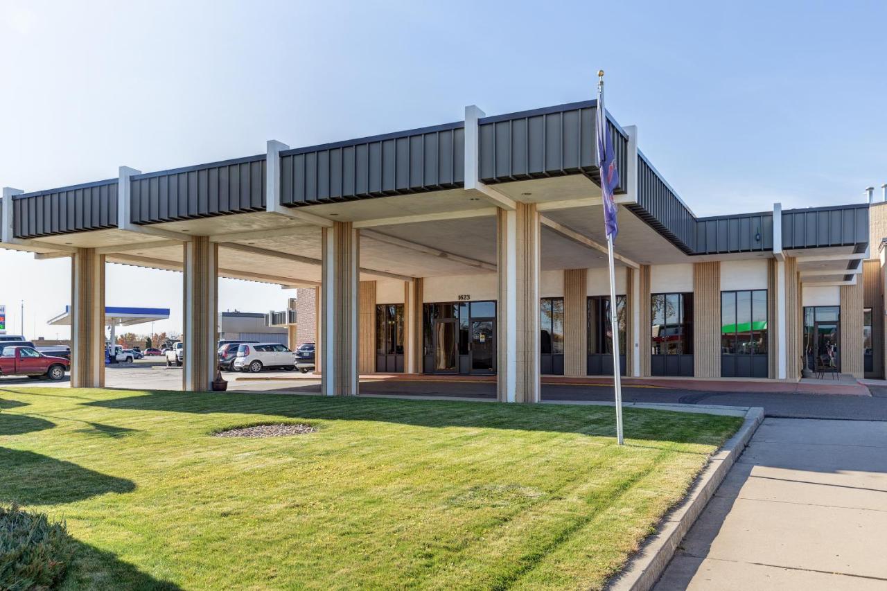 | El Rancho Hotel