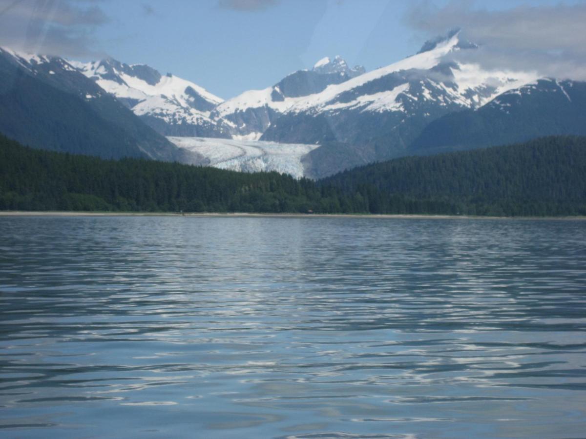  | Alaska Chalet Bed & Breakfast