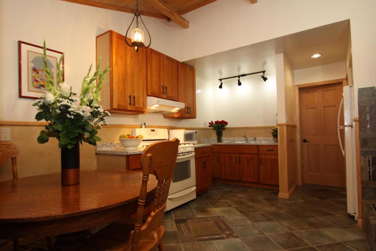  | The Woods Hotel - Gay LGBTQ Cabins