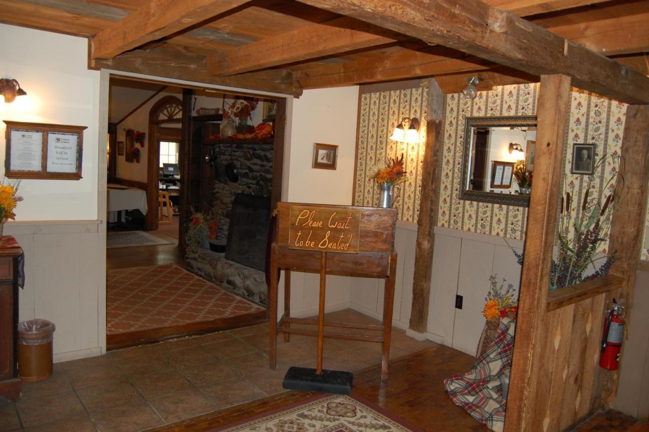 | Summit Lodge
