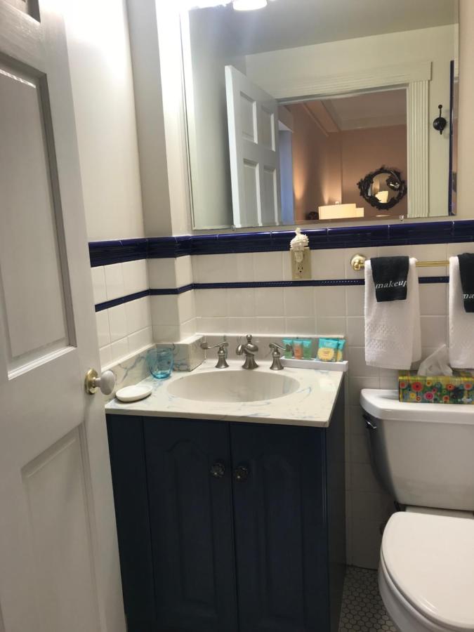 | Elaine's Cape May Boutique Hotel