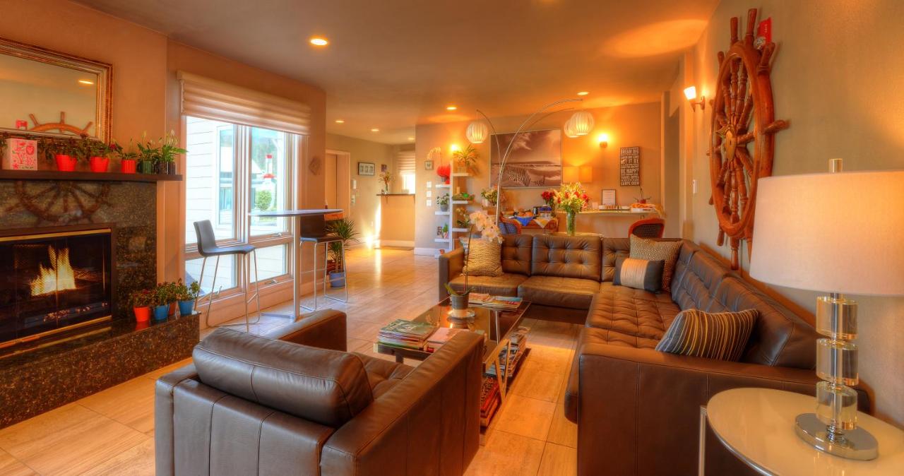 | The Oceanfront Hotel on MiramarBeach HMB
