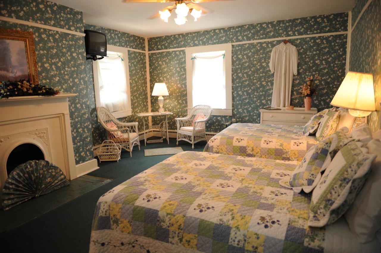  | Jailer's Inn