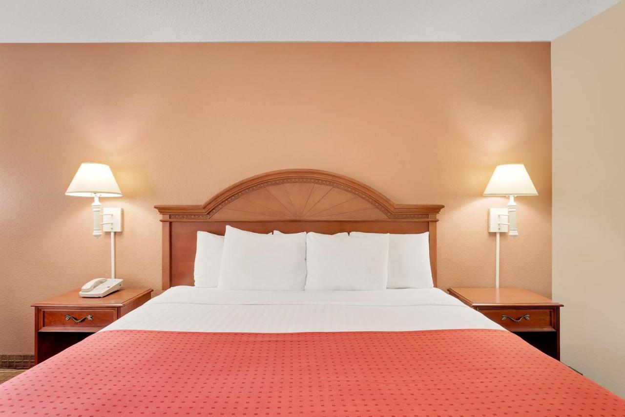 King Room - Disability Access/Non-Smoking at Ramada by Wyndham Provo