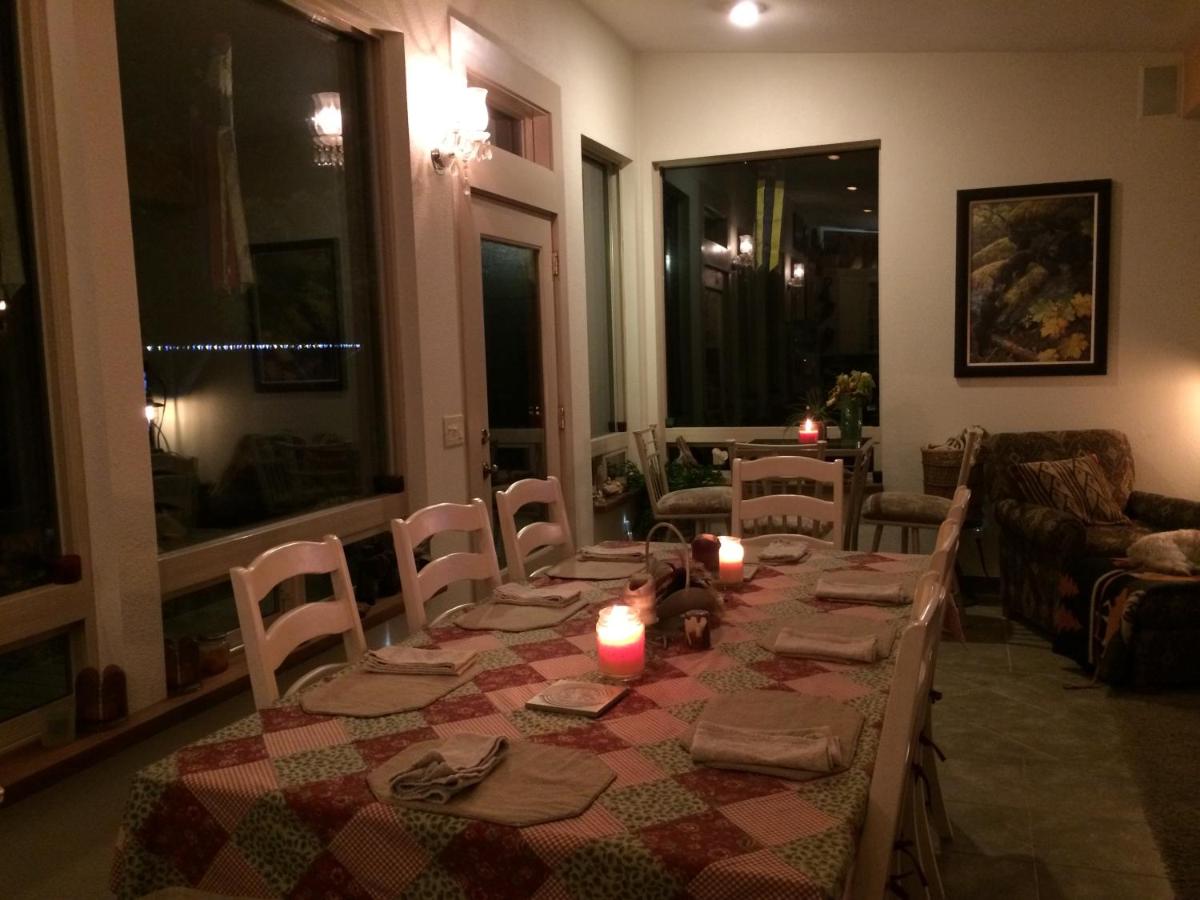  | Black Bear Inn