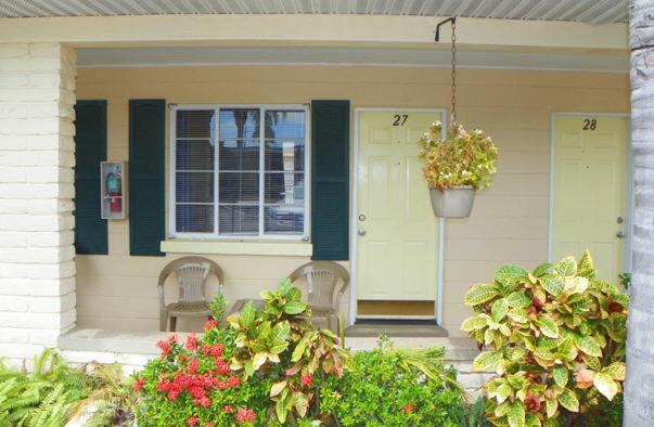 | Island Breeze Inn - Venice