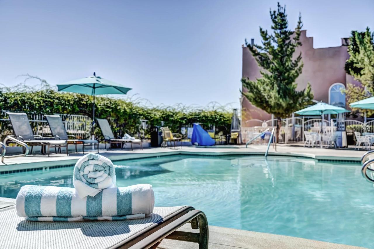 | Forest Villas Hotel