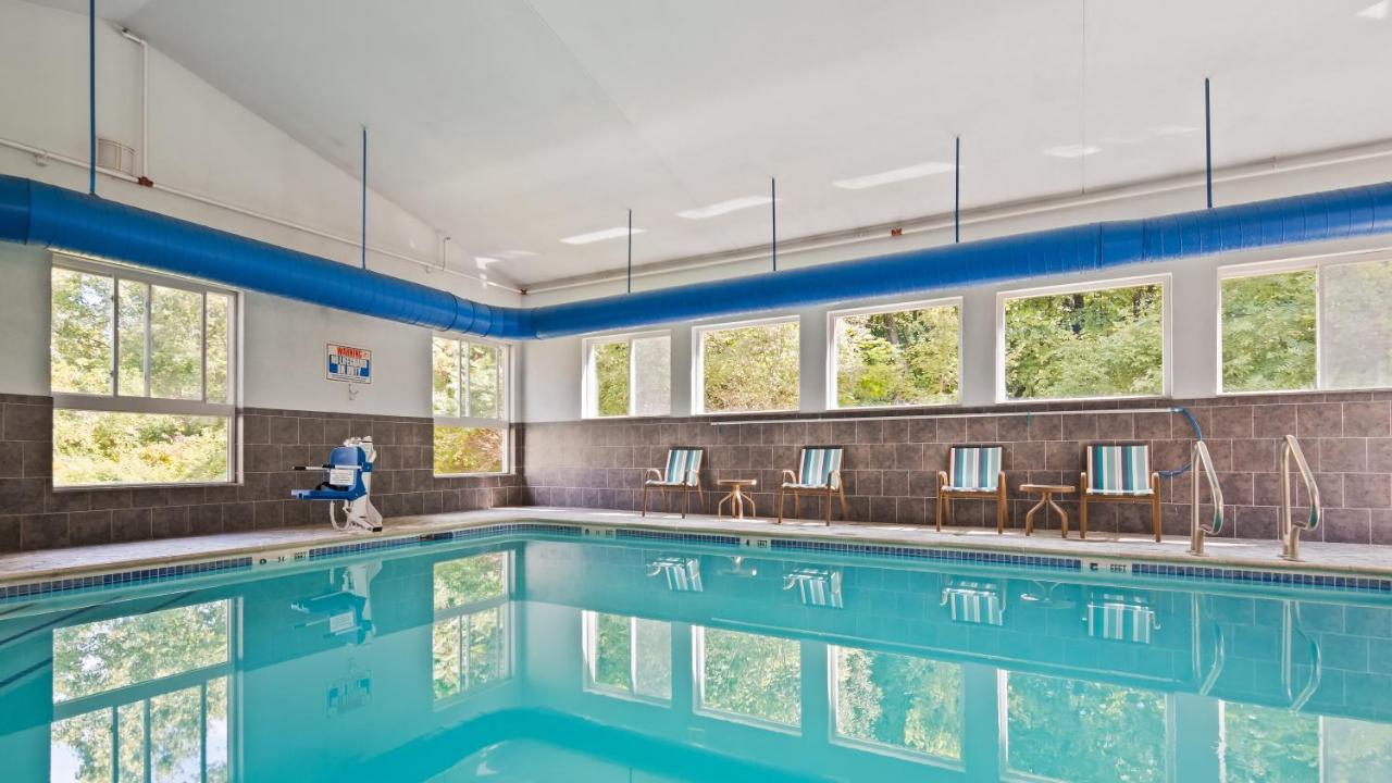  | Best Western Plus New England Inn & Suites