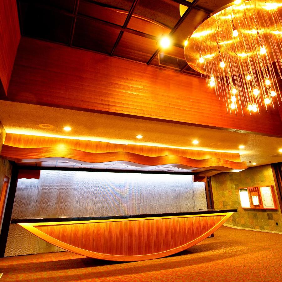  | Mirabeau Park Hotel
