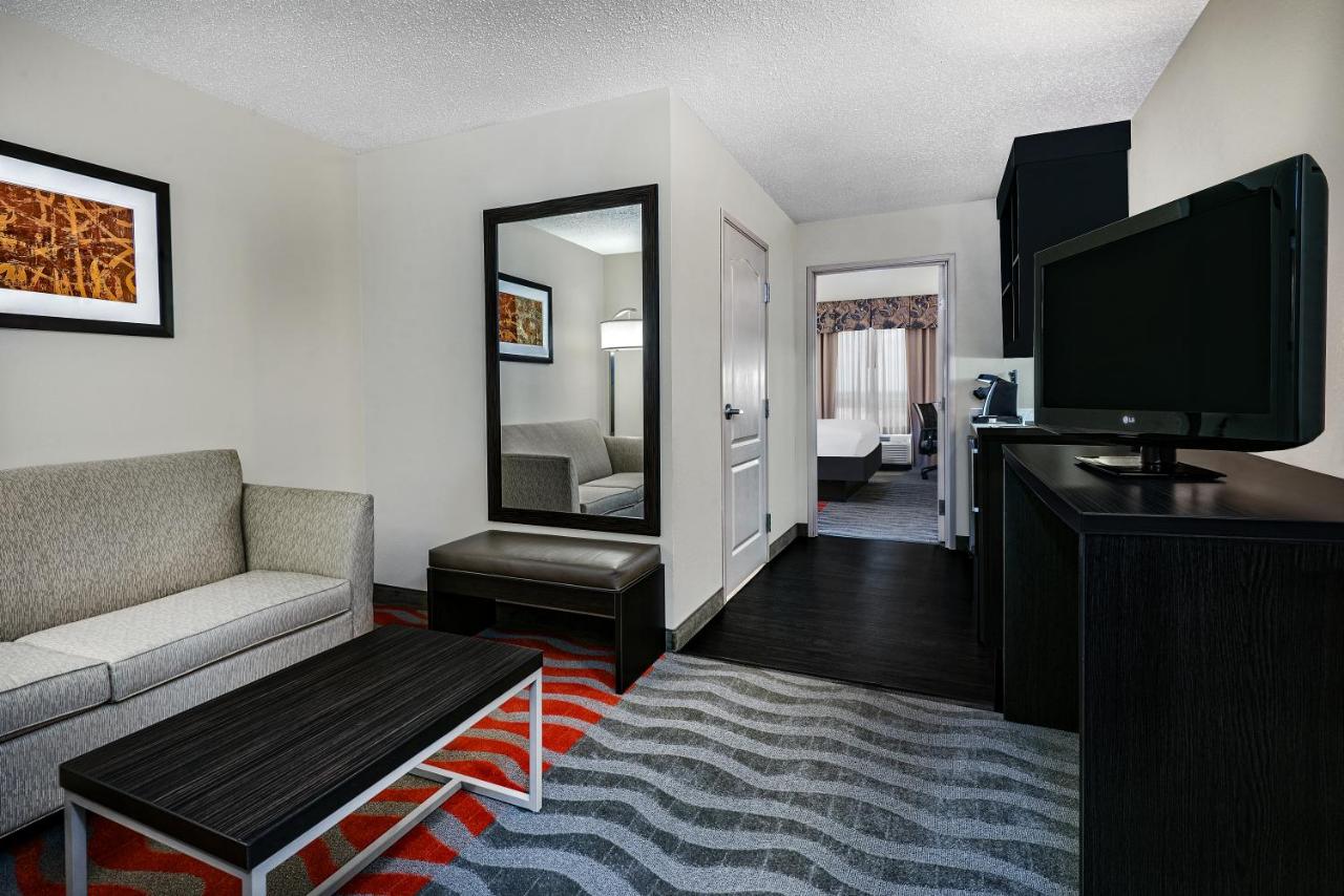 King Suite - Non-Smoking at Holiday Inn & Suites College Station - Aggieland by IHG