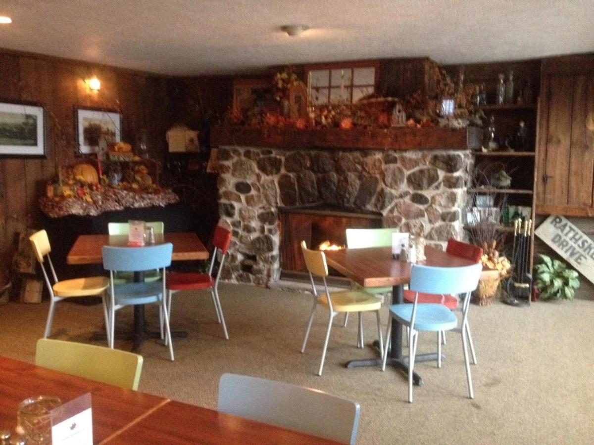 | Beachcomber Inn