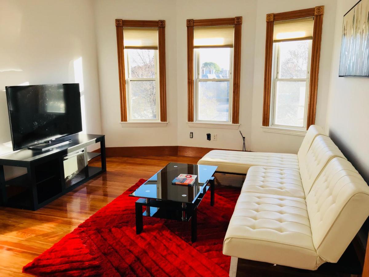 Two-Bedroom Suite at Boston Lodge and Suites