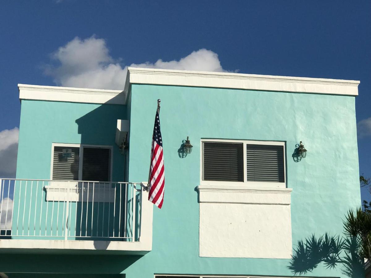 | Blue House Miami