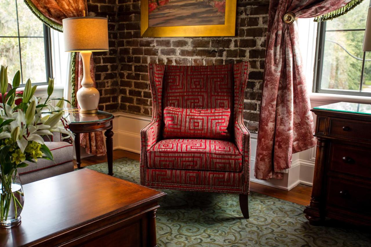 Superior King Room at East Bay Inn, Historic Inns of Savannah Collection