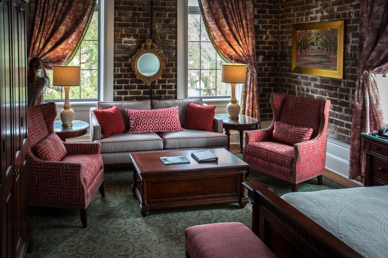 Superior King Room at East Bay Inn, Historic Inns of Savannah Collection